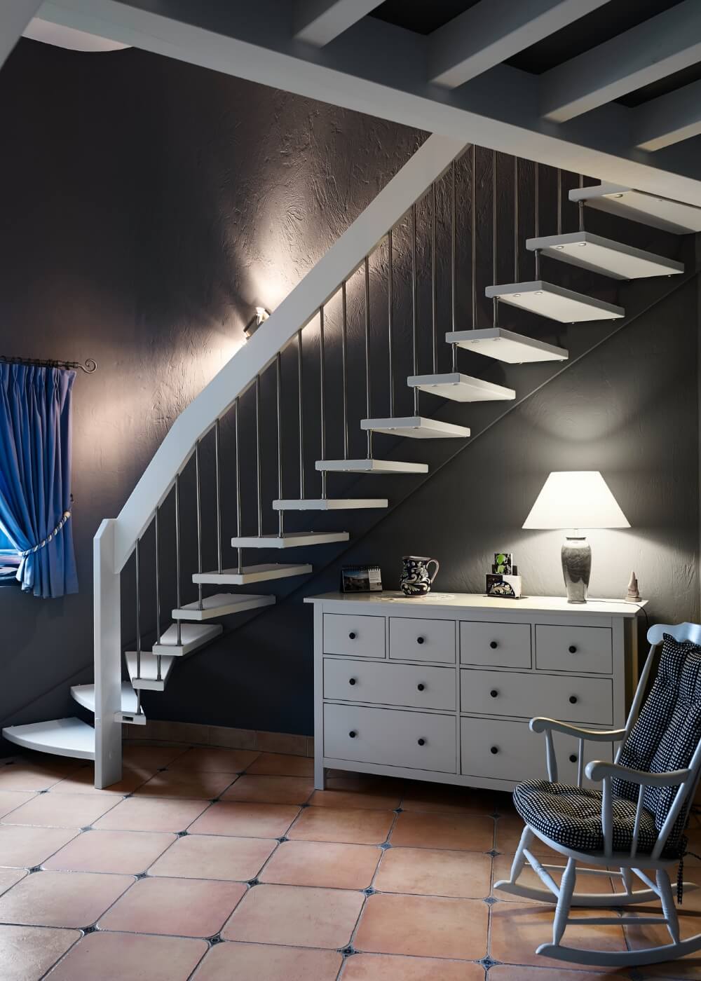 escalier-suspendu-artisan-bellifontain-treppenmeister